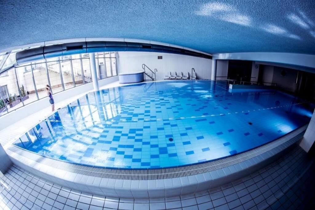 Premium Apartment For Old Town & Jewish Quarter - Balcony Plus Pool Onsite 크라쿠프 외부 사진