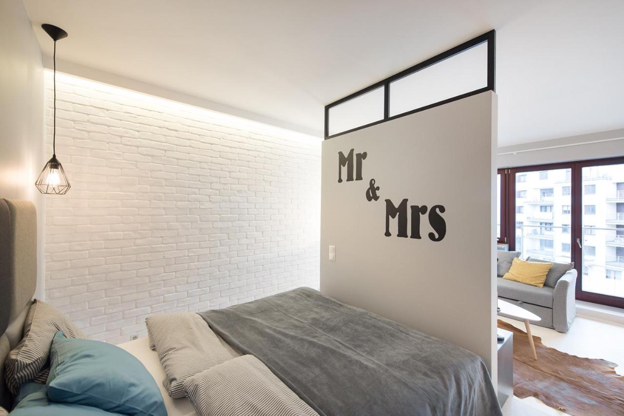 Premium Apartment For Old Town & Jewish Quarter - Balcony Plus Pool Onsite 크라쿠프 외부 사진