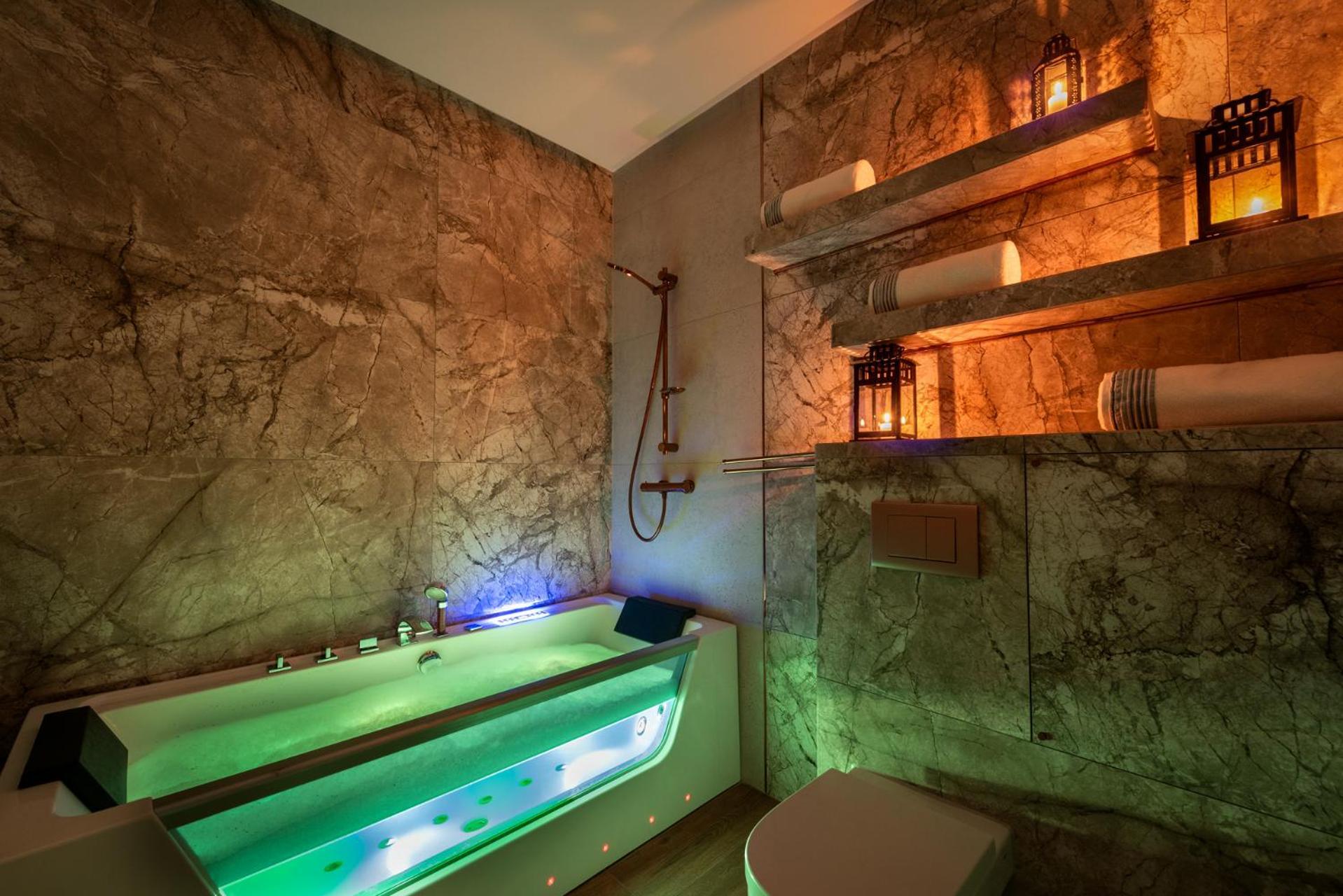 Premium Apartment For Old Town & Jewish Quarter - Balcony Plus Pool Onsite 크라쿠프 외부 사진